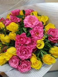 Купить цветы в Петербурге цветочная база.